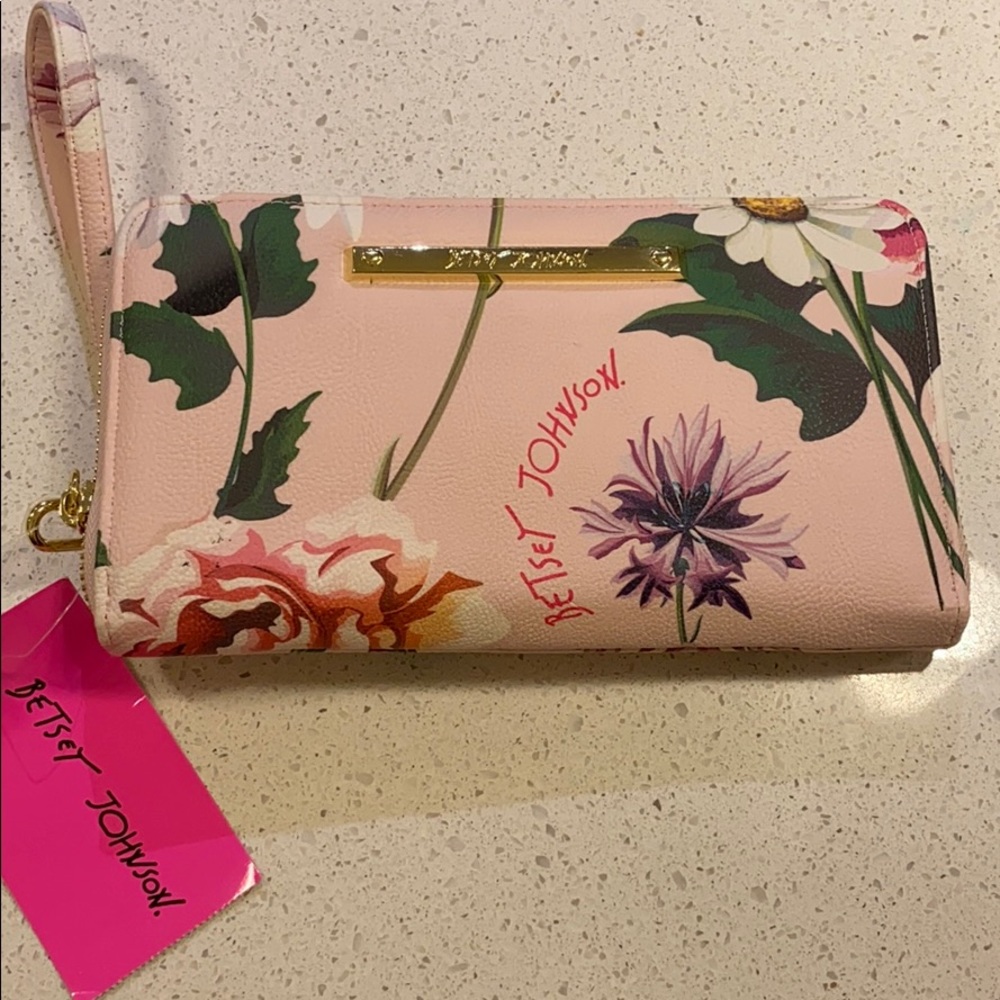 Betsey Johnson floral wallet/clutch NWT